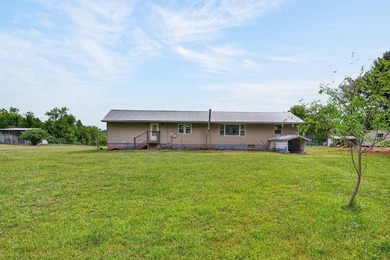 Enjoy the perfect blend of country living and outdoor adventure - photo 14