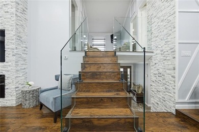 Welcome to this totally renovated, all-brick Elegant 4-bedroom - photo 8