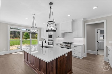 Exceptional New Construction crafted by a respected local - photo 31