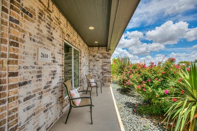 Check out this extraordinary 4 bed 3 bath home close to - photo 6