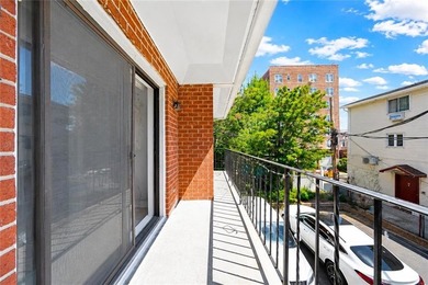 Welcome to this bright and spacious 1-bedroom condo, situated in - photo 5