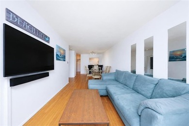 Welcome to this bright and spacious 1-bedroom condo, situated in - photo 6