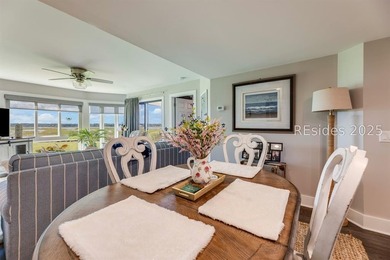 Beautifully maintained 2BR/2BA Newport villa with expansive - photo 7