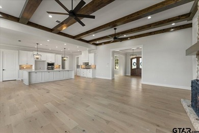 This gorgeous, newly and fully remodeled 4BR/4.5BA home, is - photo 12