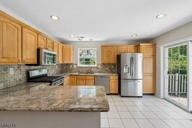 Absolutely beautiful 3-bedroom, 2.5-bath end-unit townhouse - photo 13
