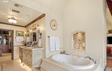 RESORT LIVING ON LAKE OSWEGO'S WATERFRONTBest value on the main - photo 19