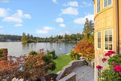 RESORT LIVING ON LAKE OSWEGO'S WATERFRONTBest value on the main - photo 26