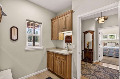 Architectural Craftsman home in Bailey Creek! The main level - photo 28