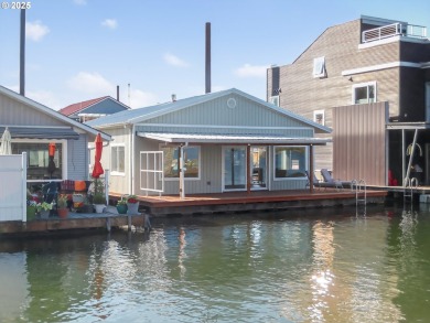 Lake Home For Sale in Portland, Oregon