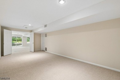 Absolutely beautiful 3-bedroom, 2.5-bath end-unit townhouse - photo 34