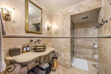 RESORT LIVING ON LAKE OSWEGO'S WATERFRONTBest value on the main - photo 34