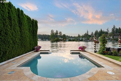 RESORT LIVING ON LAKE OSWEGO'S WATERFRONTBest value on the main - photo 37