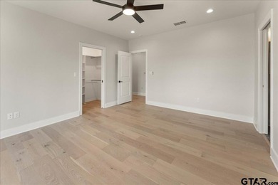 This gorgeous, newly and fully remodeled 4BR/4.5BA home, is - photo 39