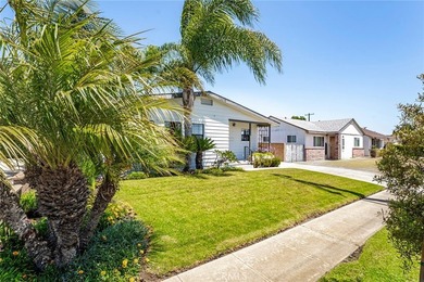 Welcome to 5209 Sepulveda Blvd, a charming 3-bedroom, 2-bath - photo 5