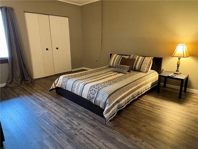 Welcome to 3B1 Mountain Villas! This charming 1-bedroom, 1-bath - photo 11