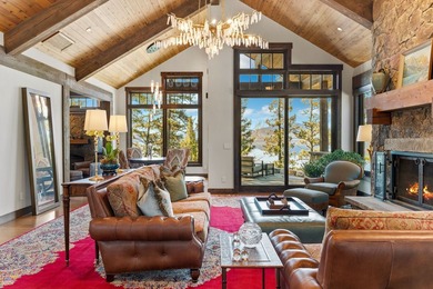 Exceptional lakefront estate settled on one of Northwest - photo 15
