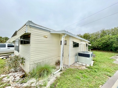 This mobile home is located in a peaceful 55+ community and - photo 16
