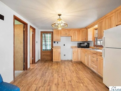 Cute cabin on level lake lot on the north shore of Lake Tetonka! - photo 16