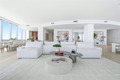 Occupying half of the 34th floor at UNA Residences, this - photo 18