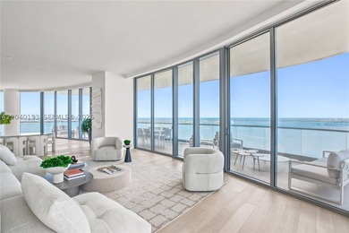 Occupying half of the 34th floor at UNA Residences, this - photo 19