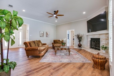 Welcome to this beautifully updated 3-bedroom, 2-bath home in - photo 5