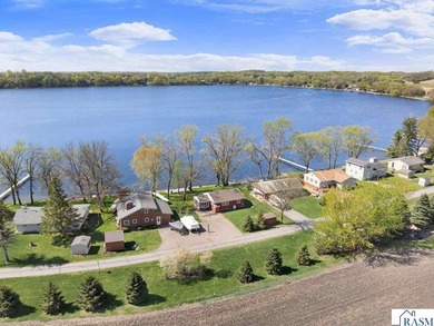 Cute cabin on level lake lot on the north shore of Lake Tetonka! - photo 29