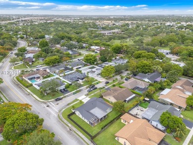 Nestled on a quiet street in one of East Kendall's most - photo 39