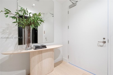 Occupying half of the 34th floor at UNA Residences, this - photo 40