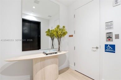 Occupying half of the 34th floor at UNA Residences, this - photo 42