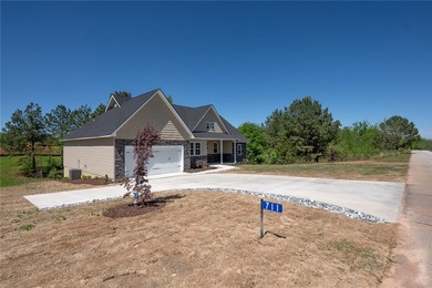 ** Seller offering up to $10,000 toward buyer closing costs - photo 42