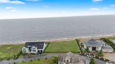 Private Ocean / Beach Front property. Ocean Gates Estates. 0,75 - photo 3