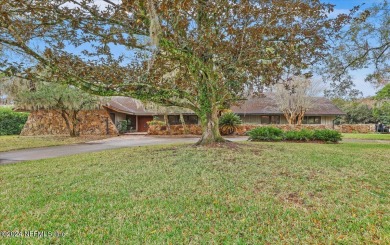 Lake Home For Sale in Jacksonville, Florida