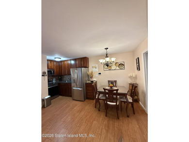 Stop renting and start owning! This move-in-ready 1-bedroom - photo 6