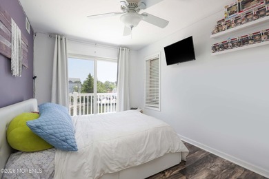 Waterfront living at its finest in highly sought after Green - photo 18