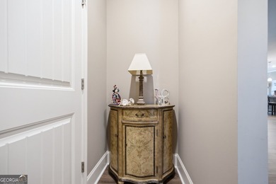 Welcome home to the sought after community of Lake Arrowhead! - photo 23