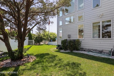 Waterfront living at its finest in highly sought after Green - photo 25