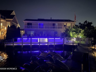 Waterfront living at its finest in highly sought after Green - photo 33