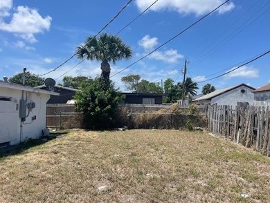 Welcome to this charming 2-bedroom, 1-bath single-family home - photo 7
