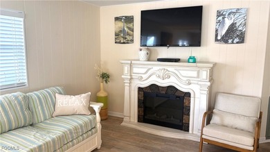 BEST VALUE in Lazy Days Village! PRICED to SELL & and ready for - photo 5