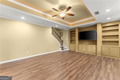Welcome to this exceptional 6-bedroom, 4-bathroom home in the - photo 6