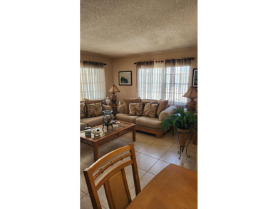 Clean, Clean, Clean, 55+ age and totally upgraded and renovated - photo 9