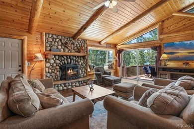 Fabulous log-style home in prestigious Ironwood Estates - photo 8