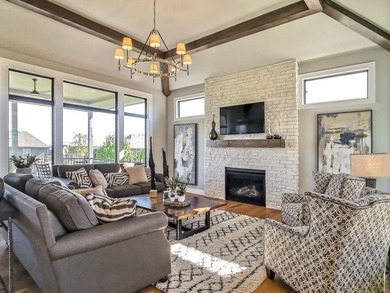 MODEL HOME NOT FOR SALE AT THIS TIME. The beautiful Courtland - photo 17