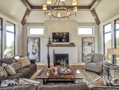 MODEL HOME NOT FOR SALE AT THIS TIME. The beautiful Courtland - photo 19