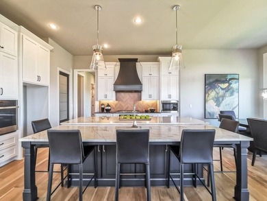MODEL HOME NOT FOR SALE AT THIS TIME. The beautiful Courtland - photo 31
