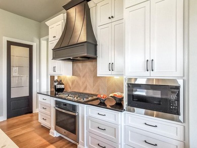 MODEL HOME NOT FOR SALE AT THIS TIME. The beautiful Courtland - photo 33