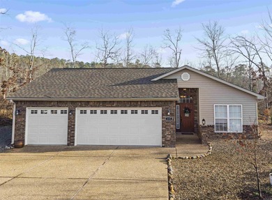 Lake Pinedo Home For Sale in Hot Springs Village Arkansas