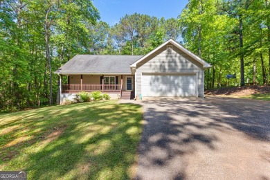 West Point Lake Home For Sale in Lagrange Georgia