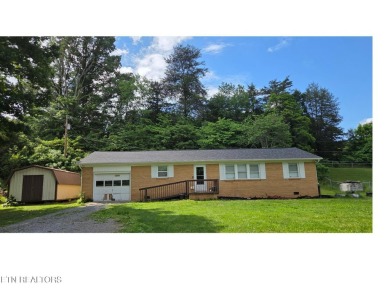 Lake Home For Sale in Maynardville, Tennessee