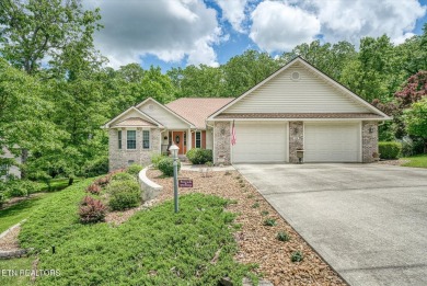 Lake Home For Sale in Crossville, Tennessee